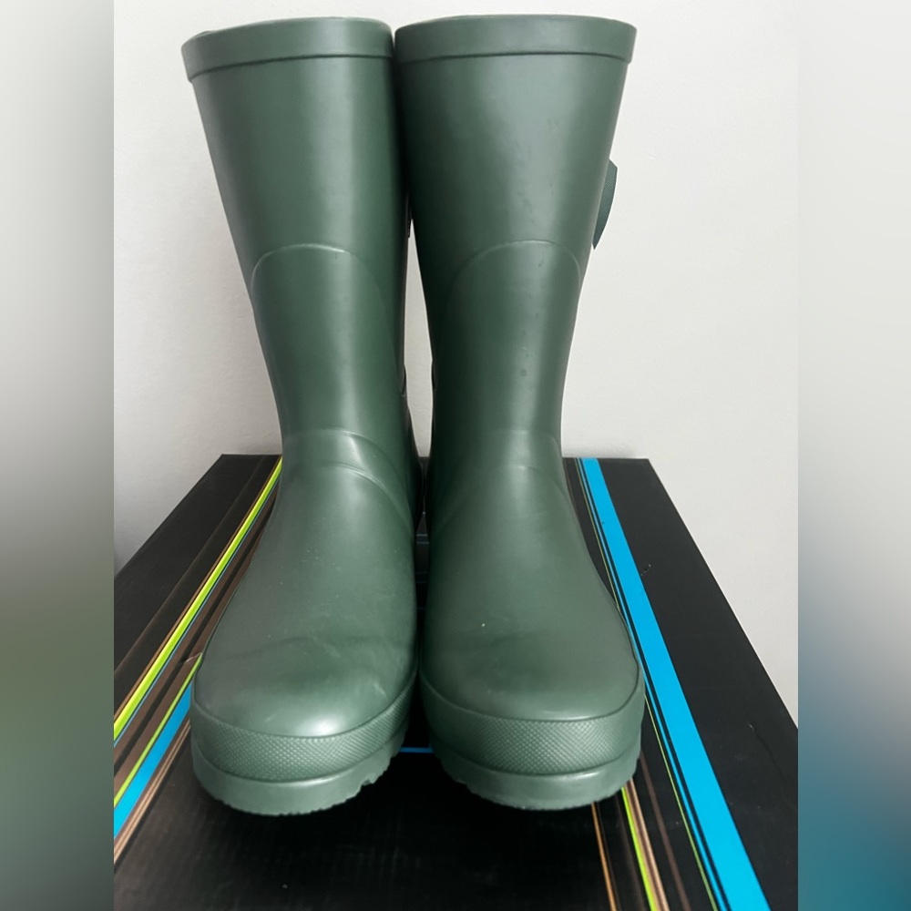 Brand New Lemon Rain Boots with bows